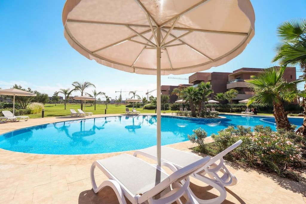 Cosy Appartemt Vue Sur Golf Et Montagne Marrakesh Eksteriør billede